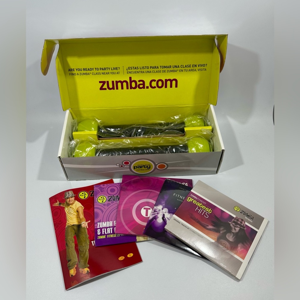 Zumba Fitness Ultimate Workout System with Weights 8 DVDs and 3 CDs New Open Box